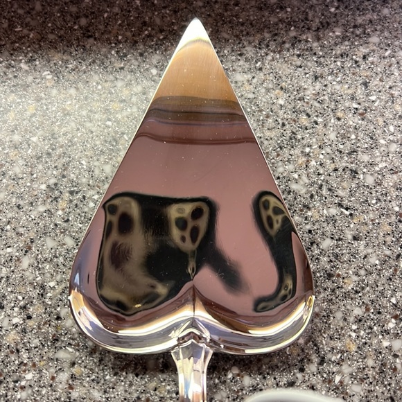 NWT International Silver Company 2 Piece Heart Shaped Serving Set - Picture 8 of 8